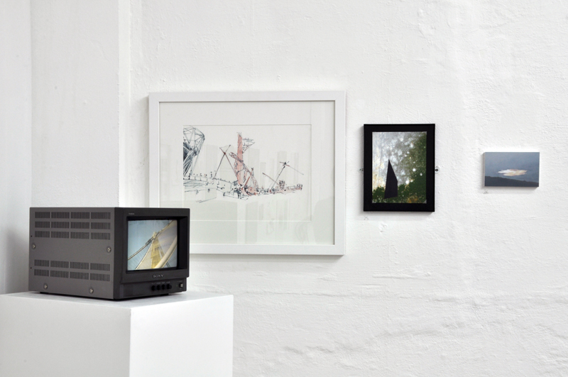 Discernible (installation view), curated by Rosalind Davis and Annabel Tilley.